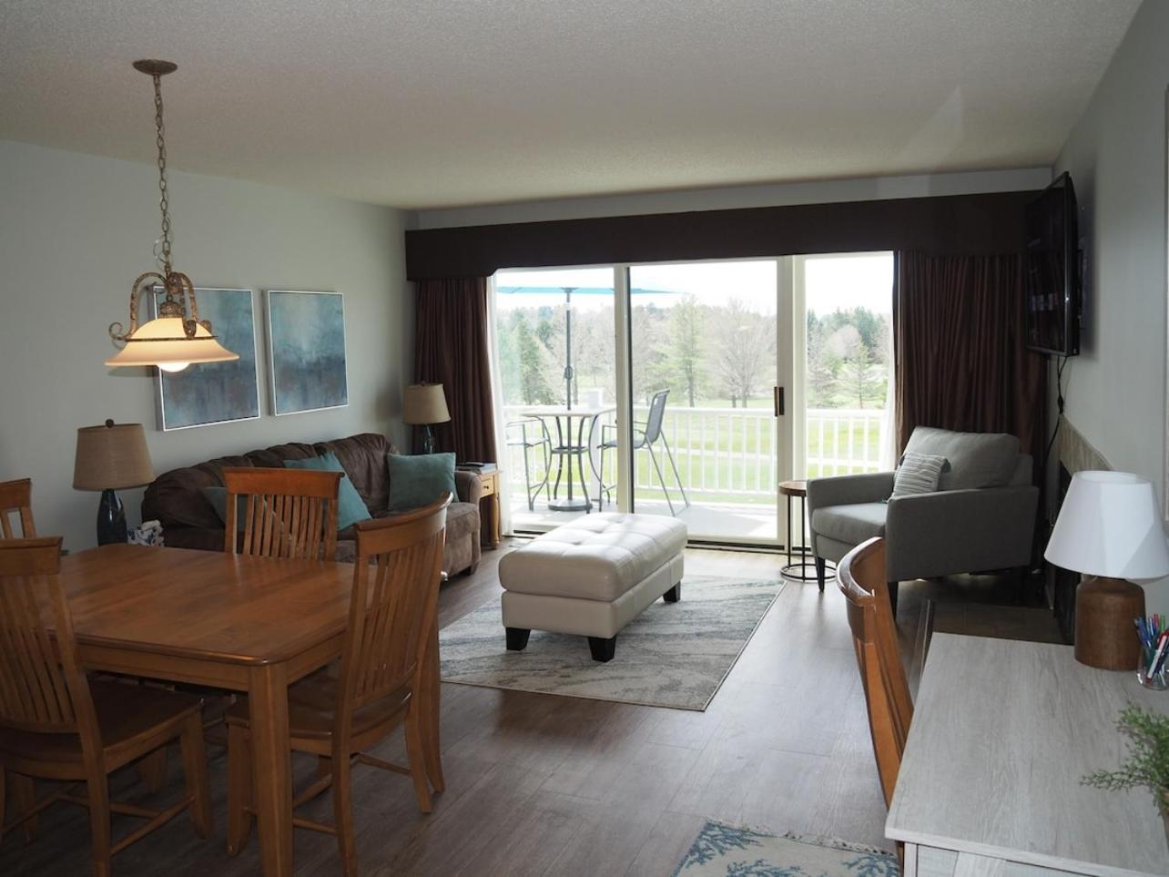 Willa The Grand Getaway - Gorgeous And Great Location! Traverse City Zewnętrze zdjęcie